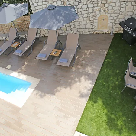 Amarianos Villa