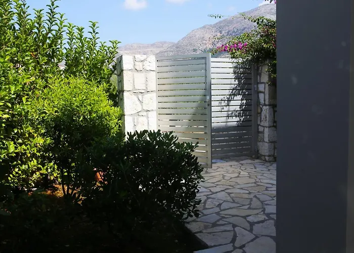 Amarianos Villa Agia Efimia