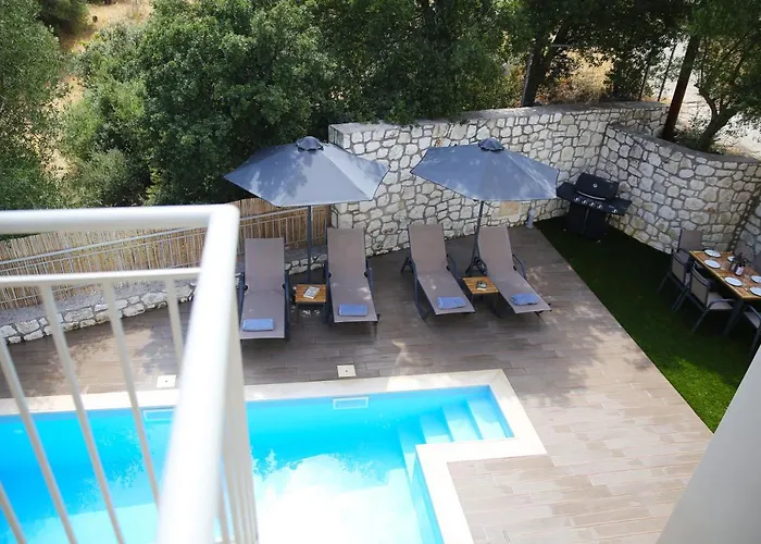 Amarianos * Agia Efimia